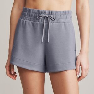 Rhone DreamGlow Women's Lavender Grey Silver Casual Shorts Size Small